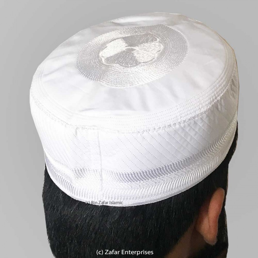 White Cloth Contrasting Boqus Prayer Cap / Namaz Topi